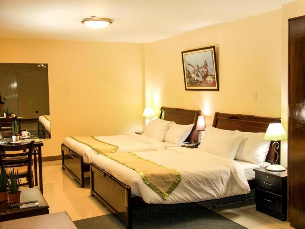 Time Travellers Hotel Manila Zewnętrze zdjęcie